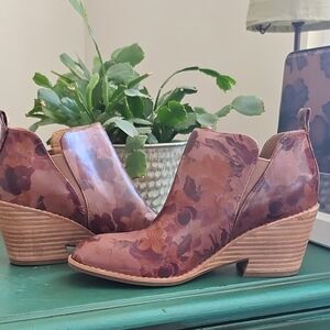 Sofft Floral Wedge Ankle Boots